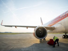 La low cost orange easyJet a célébré la réception de son 300è avion, un Airbus A320 en provenance de l’ex-flotte d’Air Be