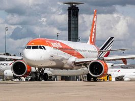 Low-cost airline EasyJet resumes bookings after Belgian government announcement