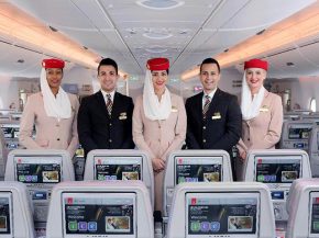 
Emirates est à la recherche de candidats pour rejoindre ses équipages. Des journées portes ouvertes sont ainsi organisées à 