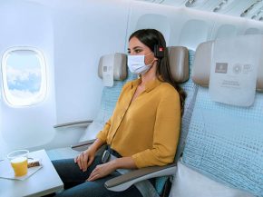 
La compagnie aérienne Emirates Airlines propose à ses passagers de classe Economie la possibilité de réserver jusqu à trois 