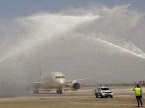
La compagnie aérienne Etihad Airways a inauguré ses vols réguliers entre Abou Dhabi et Tel Aviv, sept mois après le premier v