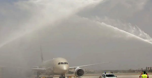 
La compagnie aérienne Etihad Airways a inauguré ses vols réguliers entre Abou Dhabi et Tel Aviv, sept mois après le premier v