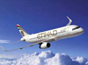 
Etihad Airways a annoncé la reprise de ses opérations vers la Syrie, interrompues depuis 2012 en raison de la guerre civile.
La