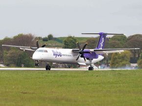 
La   nouvelle » compagnie aérienne Flybe a inauguré samedi sa   première » liaison vers la France, reliant Birmingham 