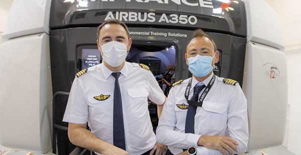 
L Agence de la sécurité aérienne de l Union européenne (EASA) continue de réclamer une vaccination contre la Covid-19  &nbs