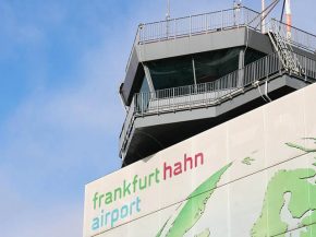 
L aéroport régional Francfort-Hahn, en faillite depuis 2021 à la suite de la pandémie de Covid-19, est cédé à la société
