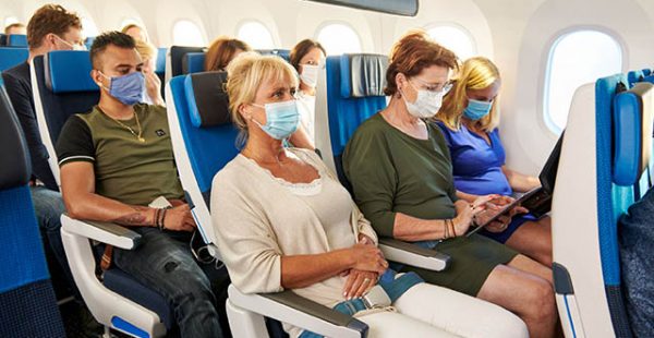 
L’obligation de porter le masque dans les aéroports comme en vol tombera lundi prochain, y compris en France, l’EASA et l’