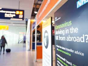 
Le principal aéroport de Londres a ouvert  un terminal dédié aux passagers arrivant de pays classés par le Royaume-Uni e
