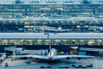 
L’aéroport de Londres-Heathrow (LHR) a connu son mois de février le plus chargé de son histoire en 2024, alors que le nombre