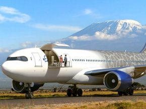 
La compagnie aérienne Lufthansa confirme discuter avec Boeing sur les spécifications d’une future version fret du 777X, qui n