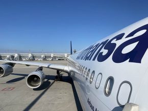 
La compagnie aérienne Lufthansa relancera en 2022 à Munich des vols en Airbus A340-600 offrant chacun 8 sièges en Première, u
