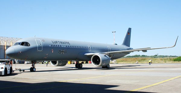 
Lufthansa Technik AG a livré à l’Armée de l’air allemande son deuxième Airbus A321neo LR, destiné au transport de troupe