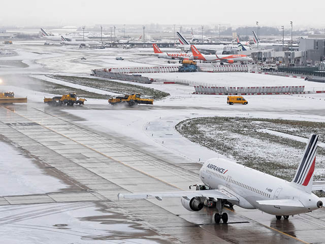 Il neige sur les aéroports français, plus de 300 vols annulés 1 Air Journal
