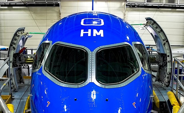 Le premier A220 bleu d’ITA Airways se dévoile