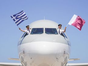 
La compagnie aérienne Qatar Airways a inauguré une nouvelle liaison saisonnière entre Doha et Santorin, sa troisième destin