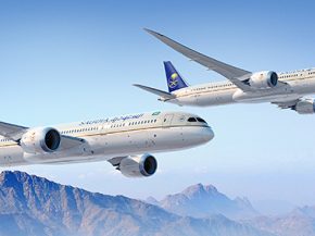 
La compagnie aérienne Saudia a commandé ferme 39 Boeing 787 Dreamliner, plus dix en option sans précision sur le modèle, tand