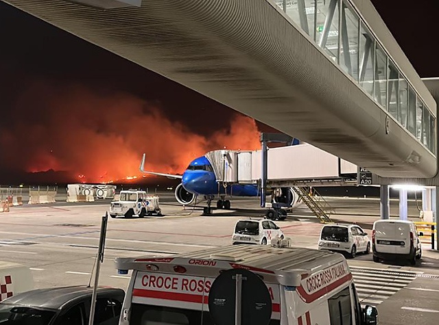 Incendies en Grèce : crash mortel d’un Canadair (vidéo) 64 Air Journal
