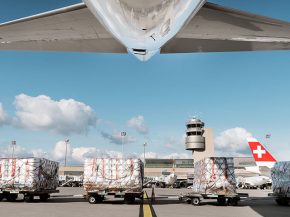 
L Association du transport aérien international (IATA) a publié les données pour les marchés mondiaux du fret aérien en avri