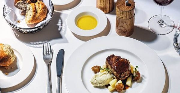 
Depuis le début du mois de septembre, la compagnie aérienne Swiss International Air Lines propose aux passagers de Première et