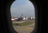 
La Thaïlande a renoncé à imposer de nouveau la vaccination contre la Covid-19 à tous les visiteurs, sous la pression des opé