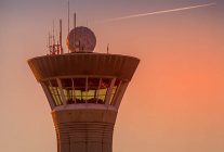 
Le trafic aérien est perturbé aujourd hui dans plusieurs aéroports français, en particulier à Paris-Orly, Marseille-Provence