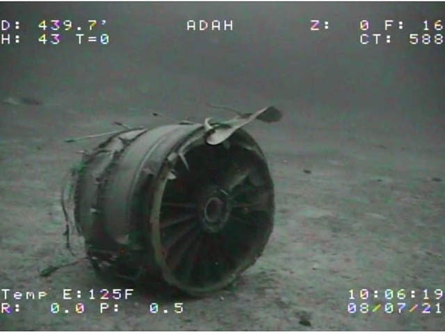 Amerrissage d’un 737 cargo : les images sous-marines 2 Air Journal