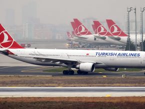 
La compagnie aérienne Turkish Airlines a reporté de deux mois sa décision sur la méga-commande de 600 avions évoquée depuis