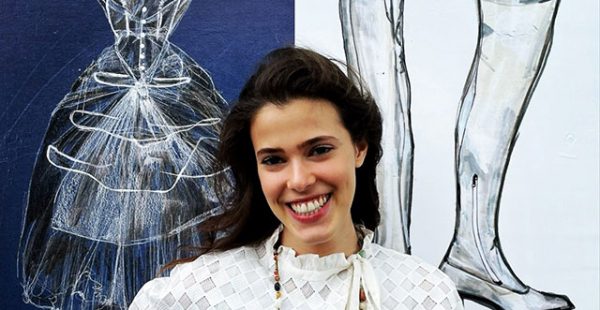 
Dans la poursuite de sa nouvelle image de marque, la compagnie aérienne Brussels Airlines va introduire un nouvel uniforme pour 