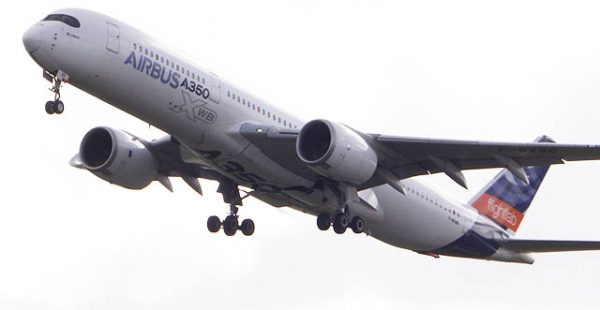 
Airbus et Rolls Royce ont réalisé à Toulouse un vol de test entièrement alimenté par du carburant d’avion durable (SAF), e