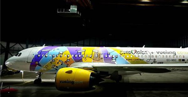 
La compagnie aérienne low cost Vueling a présenté un des ses Airbus A320neo revêtu d’une livrée dédiée au concours annue