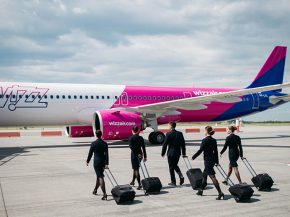 
La compagnie aérienne low-cost Wizz Air a révisé à la baisse ses ambitions de croissance, confrontée à des difficultés per
