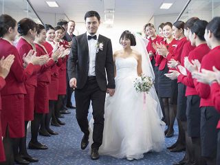 Cathay Dragon célèbre un mariage en vol et en blanc 11 Air Journal