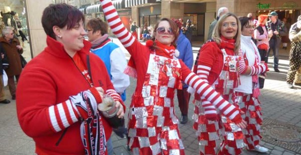 
Le carnaval est une fête populaire et traditionnelle, célébrée dans de nombreux pays à travers le monde. C est une période 