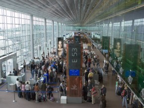 L aéroport Paris-Charles de Gaulle progresse nettement en matière de satisfaction et de qualité de service, en gagnant sept pla