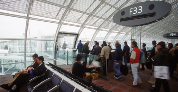 
Les aéroports parisiens annoncent un trafic normal ce weekend, le préavis de grève des pompiers ayant été levé et les négo