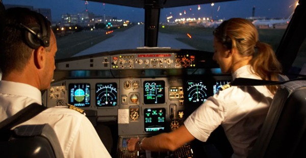 Le syndicat de pilotes SNPL France ALPA a de nouveau nommé président Yves Deshayes, commandant de bord sur Airbus A320 chez la c