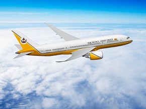 
Royal Brunei Airlines et Boeing ont annoncé un accord pour que la compagnie aérienne nationale achète quatre 787 Dreamliner&nb